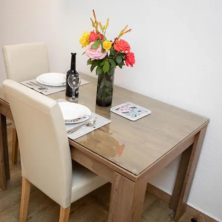 Budimcic アパート *